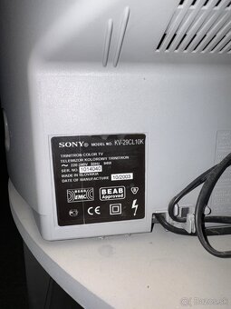 Predám TV Sony aj so stolíkom - 2