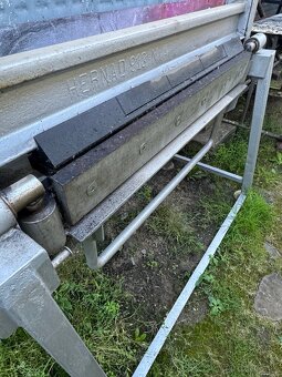 Ohýbačka plechu - 2