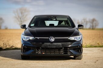 Volkswagen Golf 8 R Hatchback - 2