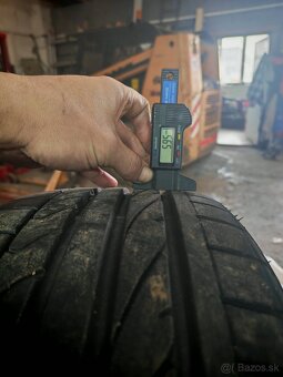 Bridgestone 215/40 r17 letne - 2