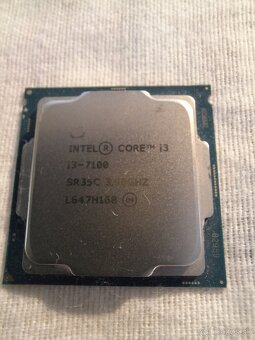 Intel Core i3 7100 - 2