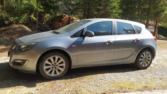 Predám Opel Astra J 12/2013 - 2