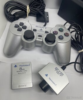 Sony PlayStation PS2 Slim SCPH-75004 Silver - 2