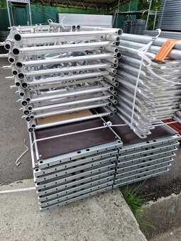 Lešenie fasadne hlinikove , lahke 78m2 6x12 nove - 2