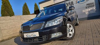 Škoda Octavia Combi 2.0 TDI CR Elegance Možný Leasing - 2