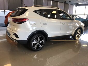 MG ZS Essential plus - 2
