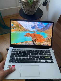 Notebook Asus VivoBook 14 - 2