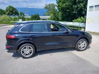 Porsche Cayenne 3.0 D 193Kw - 2