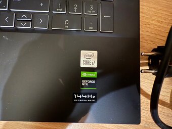 HP Pavilion Gaming 17-cd1xxx - 2