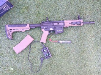 Predám SA M4 CQB M-LOCK hal ETU pieskova - 2