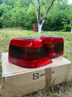 Golf 4 hella gti zadne svetla - 2