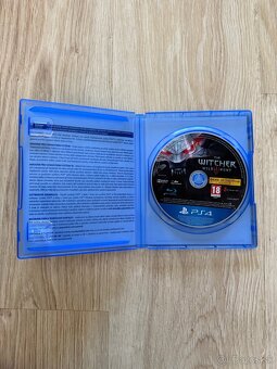 Zaklínač 3 (Witcher) PS4 - 2