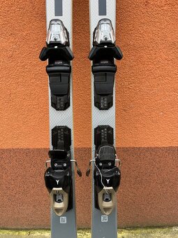 Lyže Atomic Cloud C9 Revoshock Light 24/25 - 165cm - 2