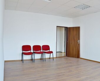 Administratívne priestory, Trenčín - 2