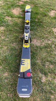Zjazdove lyze Rossignol - 2