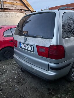 Seat alhambra - 2