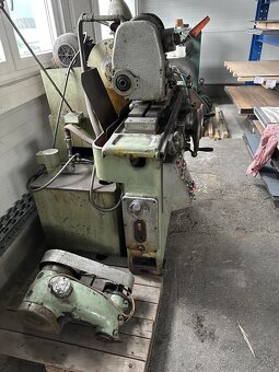 Bruska na kulato TOS 1U (8939) - 2