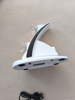 Xbox one nabíjačka na ovládače - 2