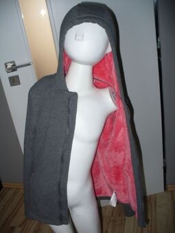 Teplá mikina 146/152 - 2