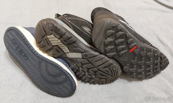 Sada chlapčenskej obuvi EU 32-33-35 - 2