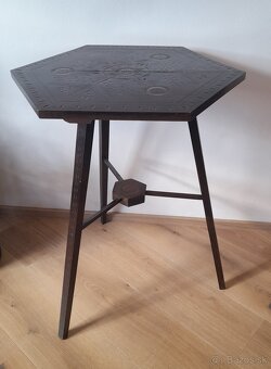 secesný stolík - 2