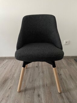 Otocne stolicky Ikea Janolof v stave novych - 2