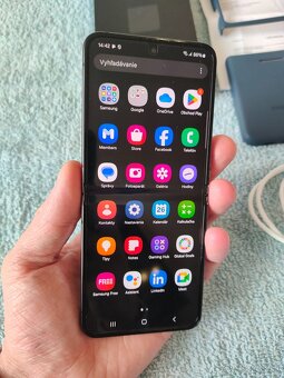 Samsung Galaxy Z Flip 5 256GB,8GB RAM - 2