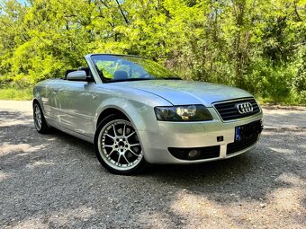 Audi A4 kabriolet 2,4i - 2