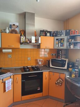Kuchynská linka - 2