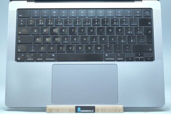 ZÁRUKA/Macbook Pro 14"/M1 PRO/16GB RAM/1TB SSD/CZ - 2