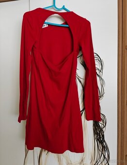 Džersejové šaty s výkrojom na chrbte H&M 134/140 - 2