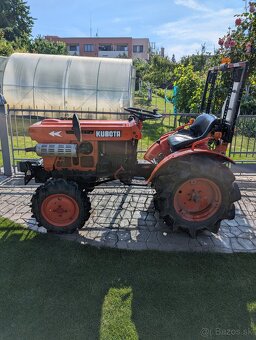 Predám Kubota B7001 s rotavátorom - 2