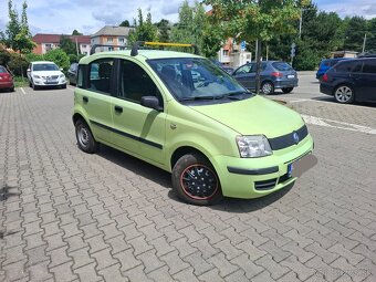 Ponúkam na predaj fiat panda s obsahom 1.1 40 kw r.v 2006 - 2