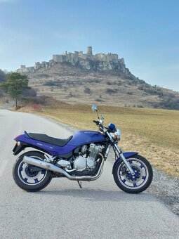 Suzuki GSX1100G - 2