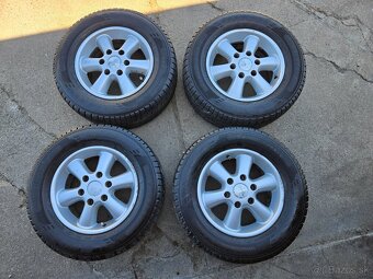 6x139,7 R16 et20 + 235/65R16C - 2