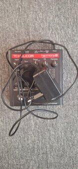 Yamaha Korg TC Helicon - 2