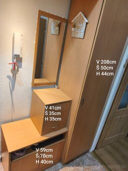 Vesiaková skriňa - 2