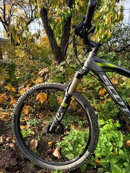 Predám horský bicykel Scott Scale 650 - 2