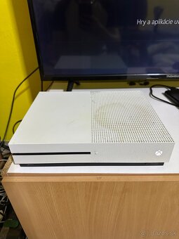 Xbox One S 500gb + 3 hry - 2