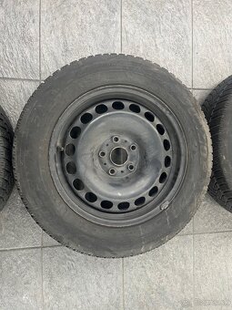 Predam 215/60 R16 zimnu sadu - 2