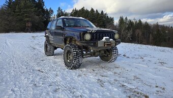 Jeep Grand Cherokee ZJ 5.2 - 2