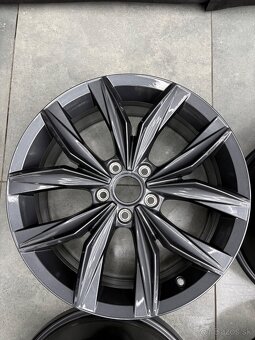 5x112 r18 Kingston cistonove Tiguan  2 allspace - 2