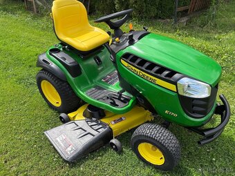 Traktorova Kosačka John Deere - 2