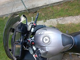 Honda st 1300 pan european - 2