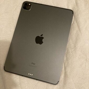 Apple iPad Pro 2020 - 2