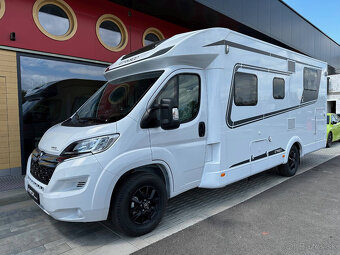 nový karavan Etrusco T 7300 SB 4-miestny - 2