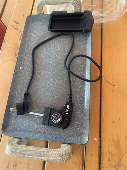 Stolovy gril Livoo DOMOCLIP - 2