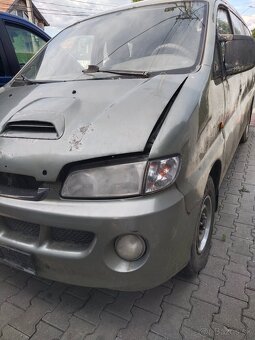 Hyundai H1 - 2