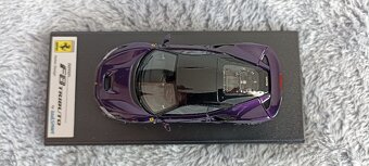Predám model Ferrari F8 Tributo HKG 1:43 Looksmart - 2