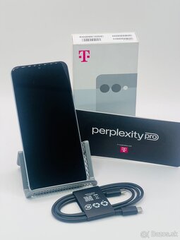 T Phone 3 - 2